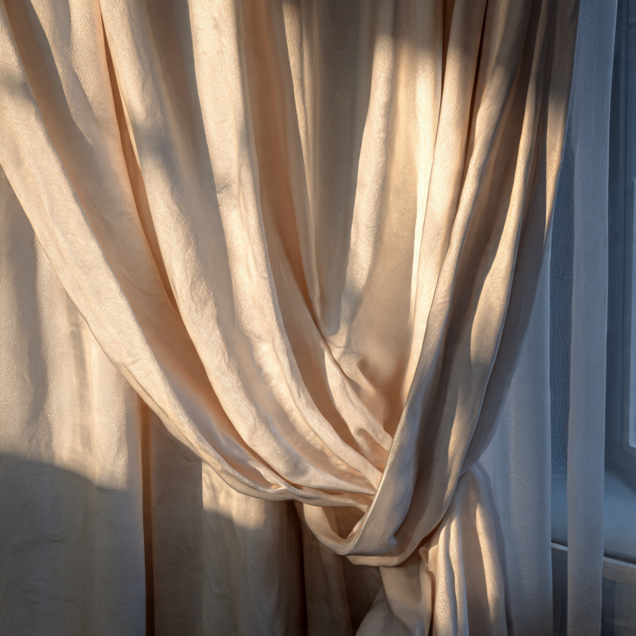 Curtain Dreams: Unlock 27 Secrets of Your Subconscious 18 Curtain Dreams