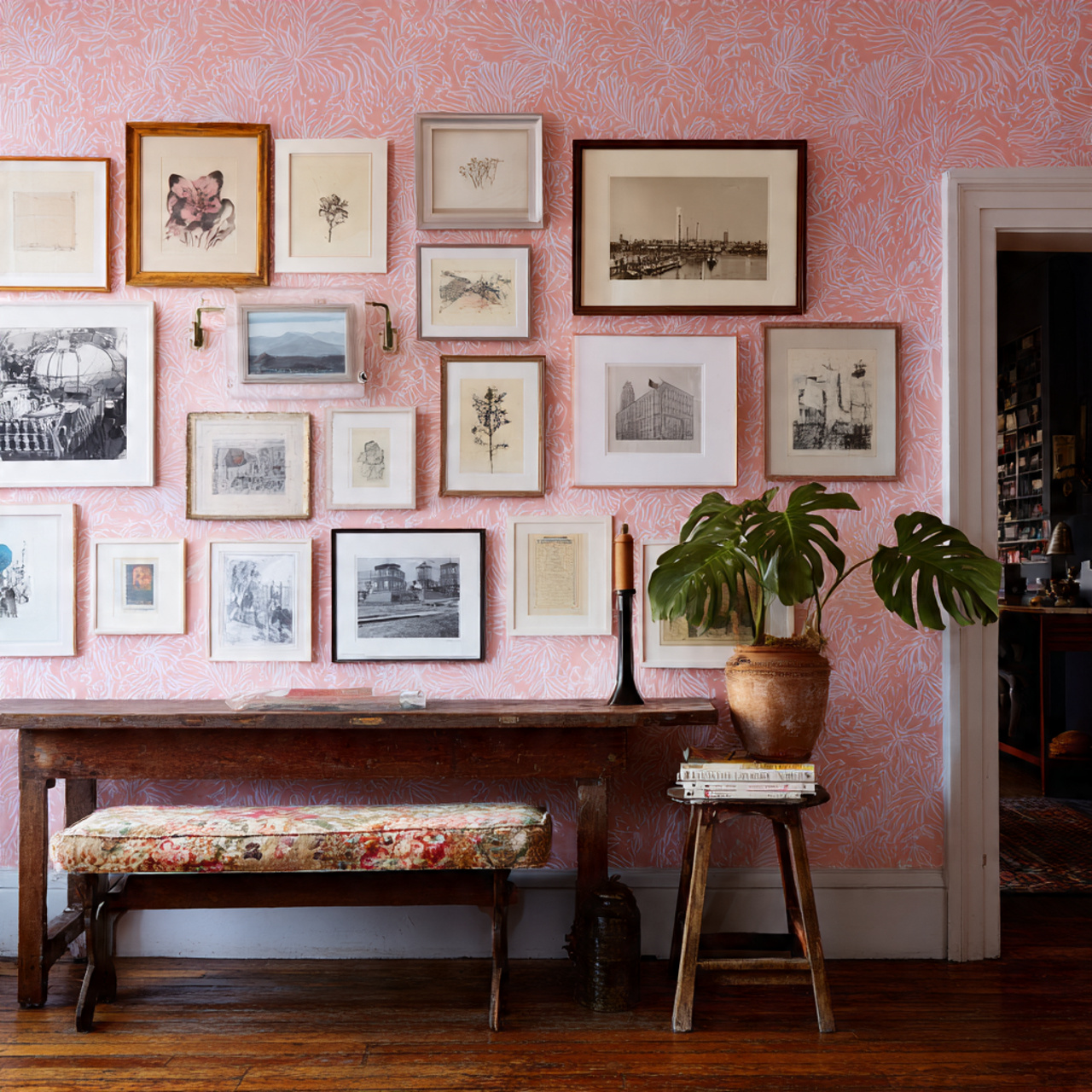 6 pink wallpaper with a soft pattern and gallery w