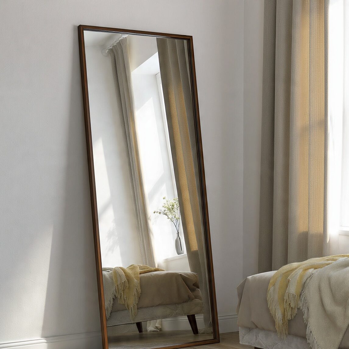 14 Brilliant Mirror Decorating Ideas To Change Real Rooms 1 Mirror Decorating Ideas