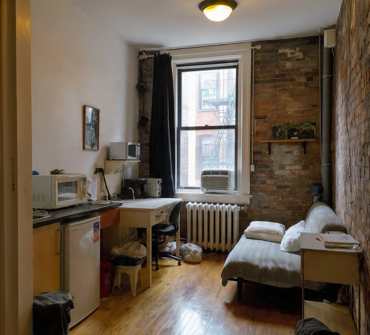 small apartment decorating